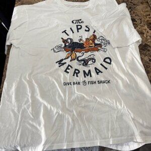 Men's XL White Short Sleeve Graphic T-Shirt " Tipsy Mermaid"